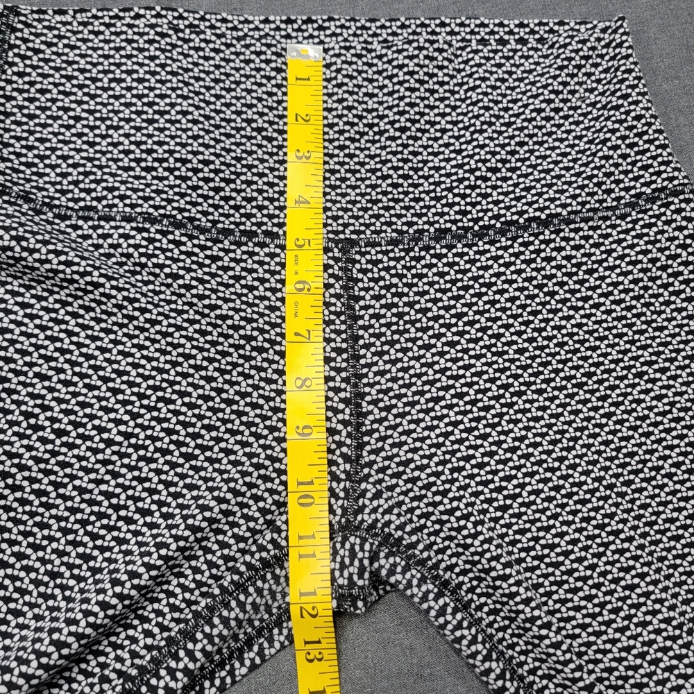 LULULEMON HIGH RISE ALIGN CROPPED LEGGINGS, SIZE 10 - Picture 6 of 8